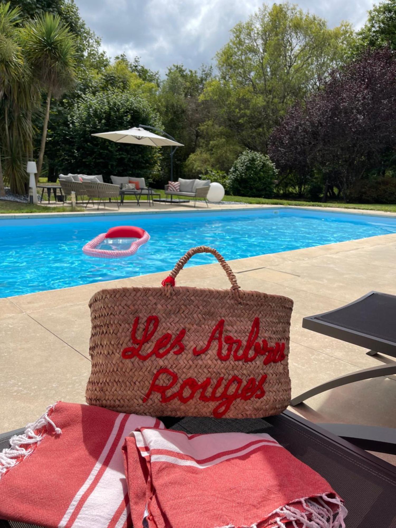 Les Arbres Rouges Bed & Breakfast Sucé Eksteriør bilde