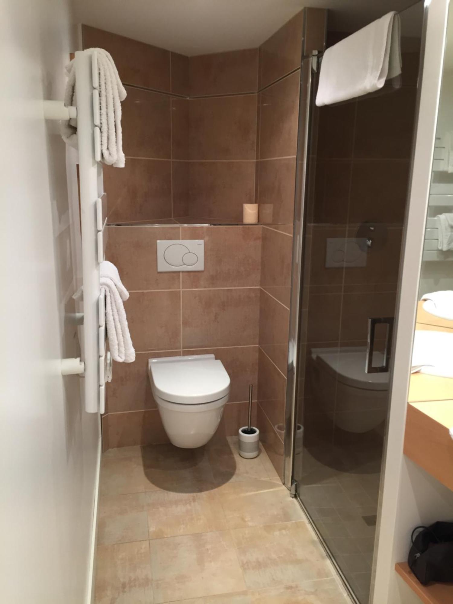 Les Arbres Rouges Bed & Breakfast Sucé Rom bilde